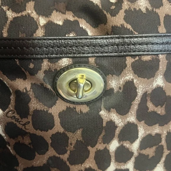 Coach Brown Park Chain Leopard Print Shoulder Bag - Picture 3 of 13